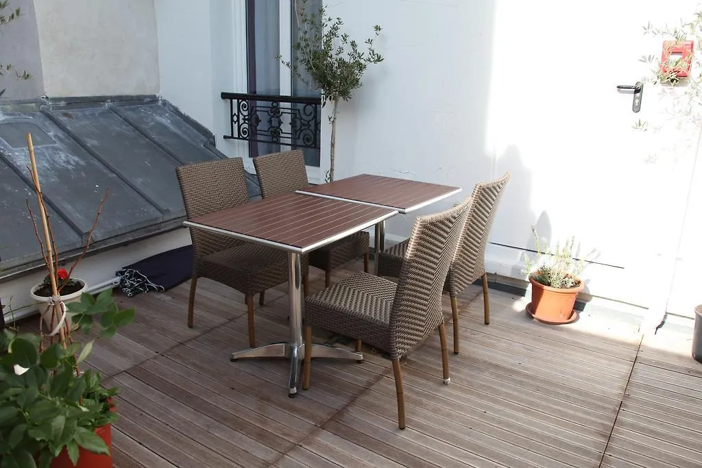 Le Myosotis Hotell Paris 2*,